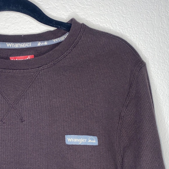 Wrangler Other - 🎱Brown Long sleeved Waffle Knit Wrangler shirt!
